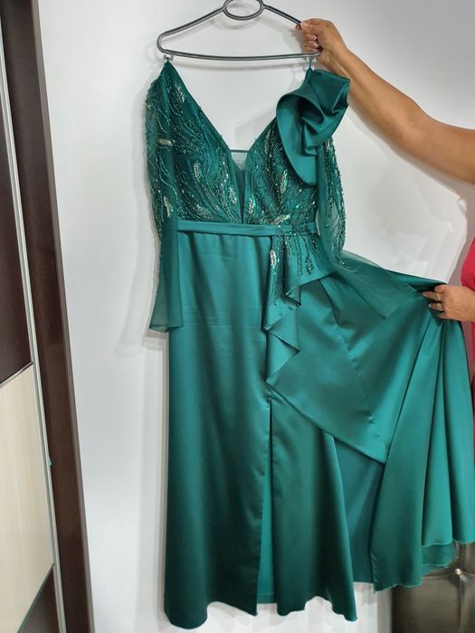 Rochie de seară pentru petreceri