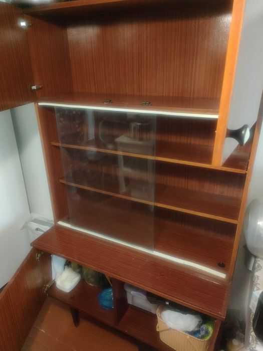 Продаю книжный шкаф советская