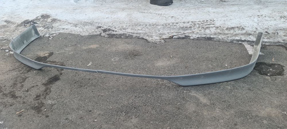 Продам обвес на камри 20