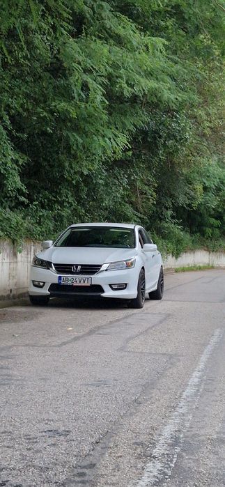 Honda Accord 2014 benzină, 8.750 € — imagine 2