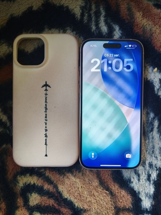 Продам Iphone 15 128 gb
