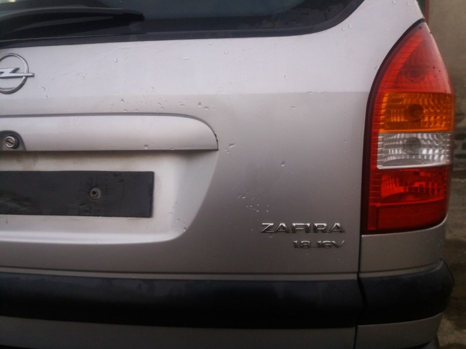 Opel Zafira 1.8 16V