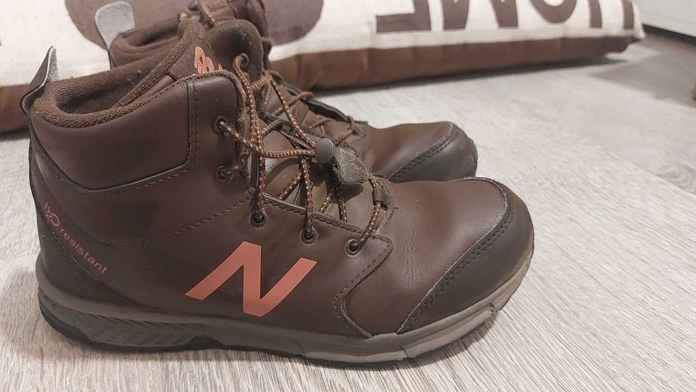 Боти new balance