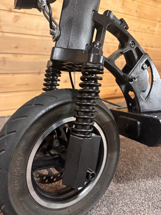 Trotineta electrica JEH E10 PRO  55 km h
