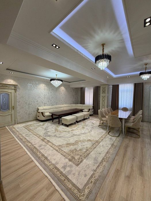 Mediapark tomonda 2 xonali uy sotiladi