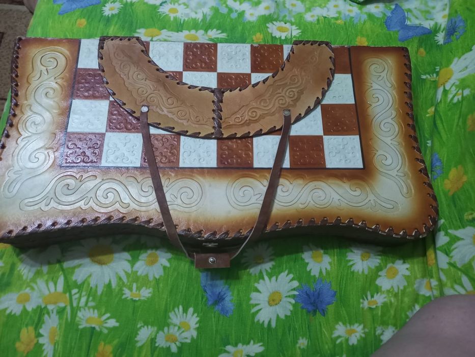 Продам нарды ручной работы