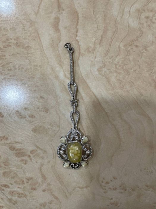 Украшение Chanel