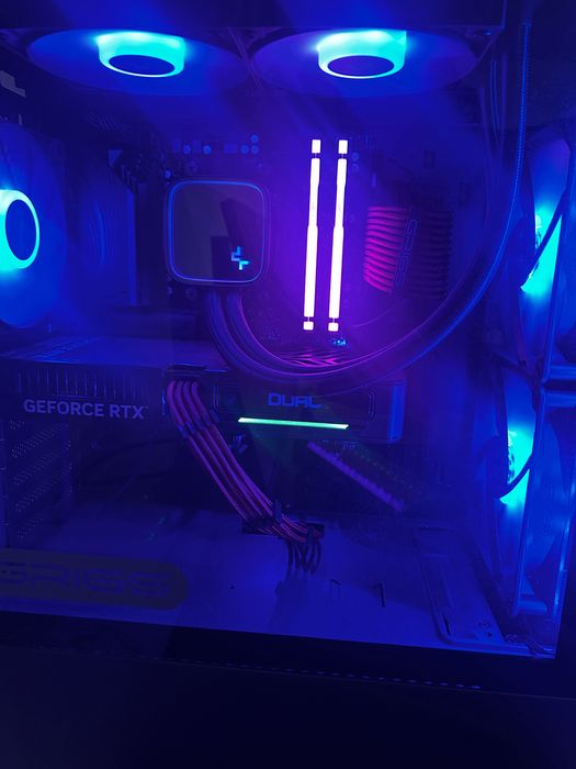 Геймърски компютър: G:RIGS SPARK Ultra (AMD AM5)