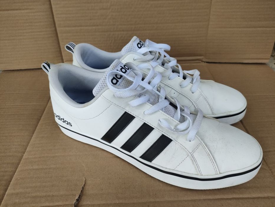 Класически маратонки ADIDAS 46