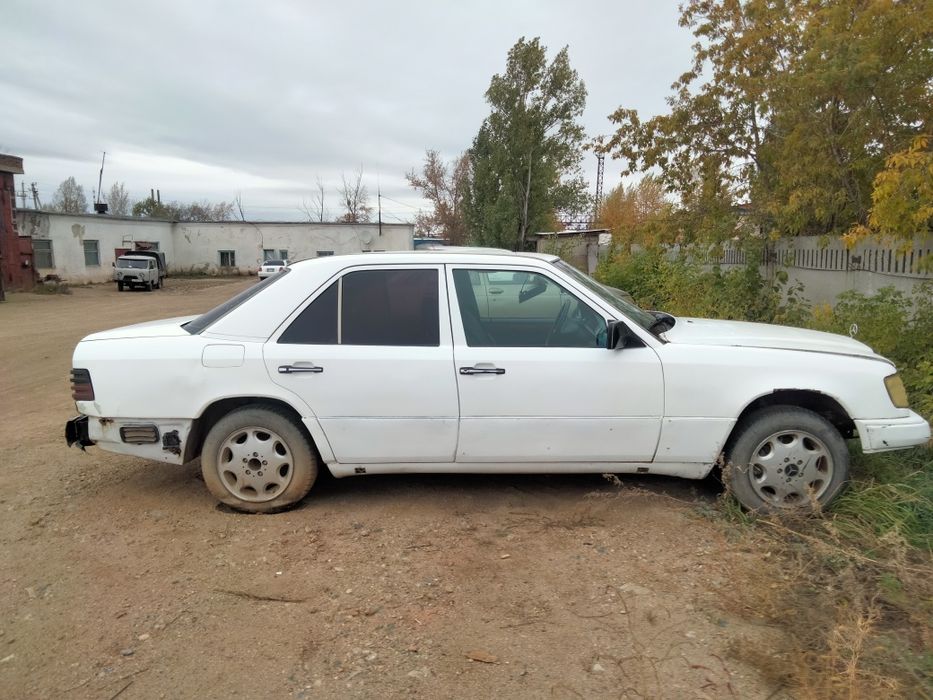 Продам мерседес.