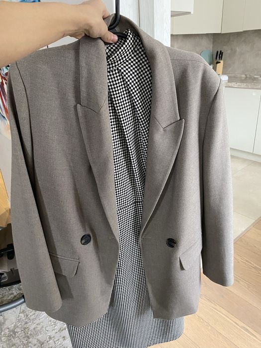 Срочно продам пиджак