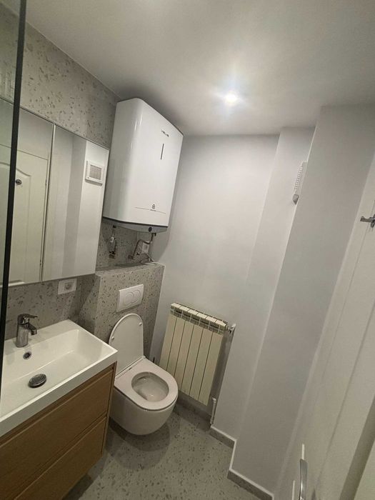 Garsoniera Decebal – renovata complet, prima închiriere, langa metrou, boiler