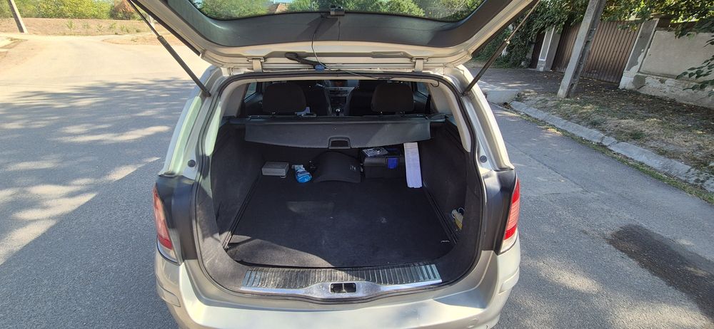Opel Astra H 2006