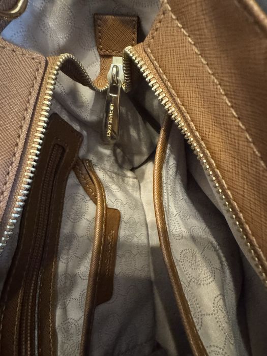 Geanta dama mk maro scortisoara