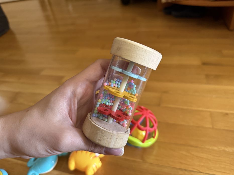 Бебешки занимателни играчки