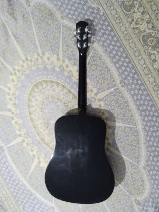 Гитара хороший  .