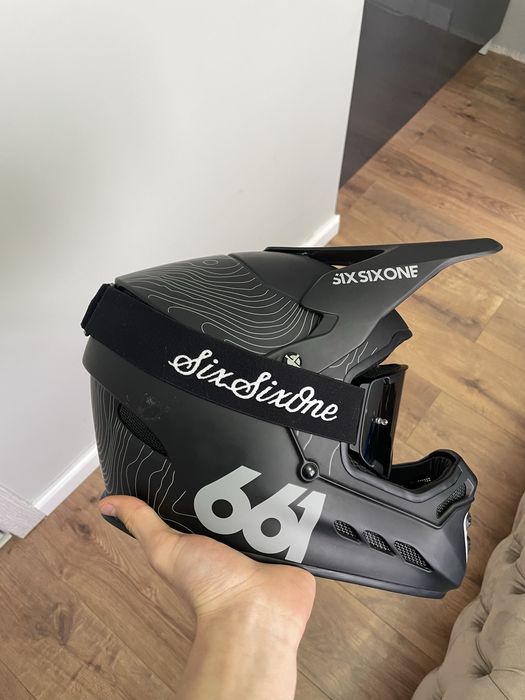 Каска 661 Reset Mips Contour Black ; Очила 661 Radia Goggles Black