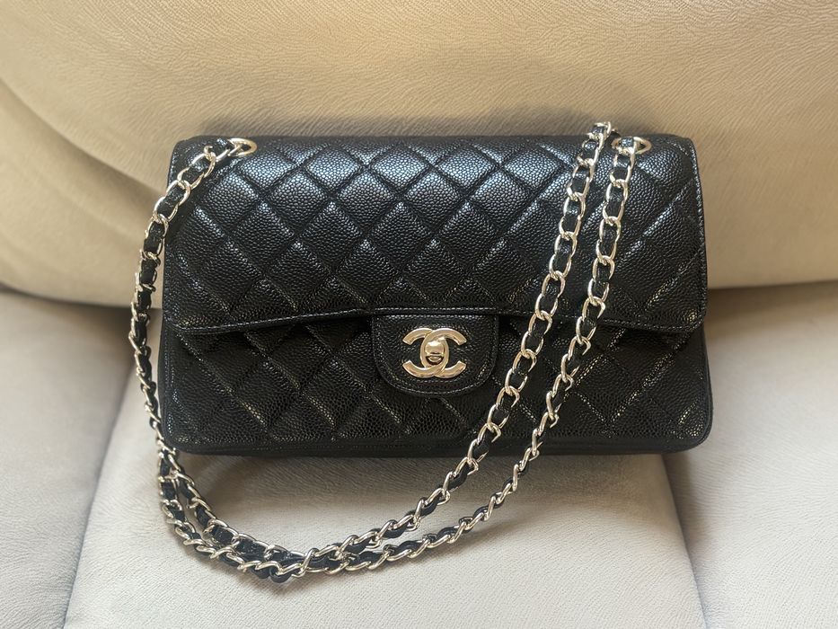 Chanel Black Lambskin Quilted Classic Flap