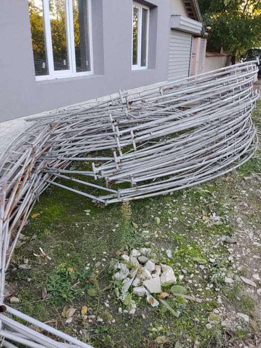 Скатна  оранжерия