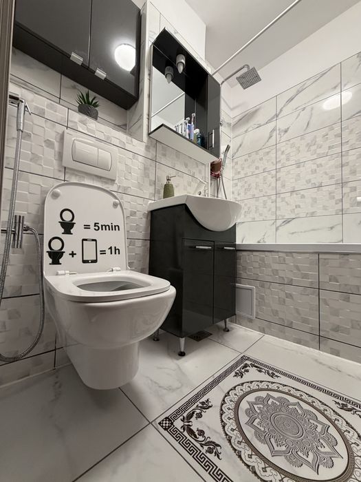 Apartament 2 camere decomandat, et1 Rogerius