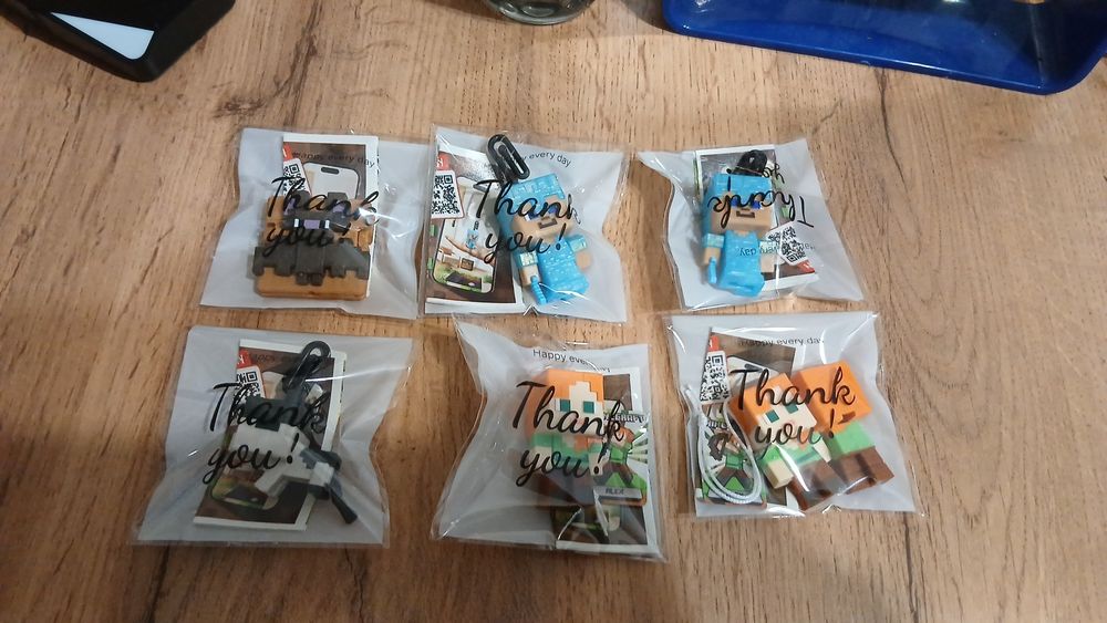 Обмениваю маинкравт фигурки