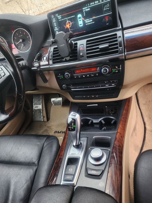 BMW X 5. 2008г Е70 2.5 л Holati zo‘r. .