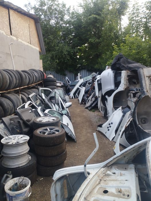 Запчасти ваз приора2170 гранта 2190 калина 2114 авторазбор  лада