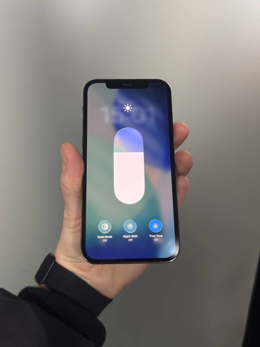 Iphone 12 pro sotiladi