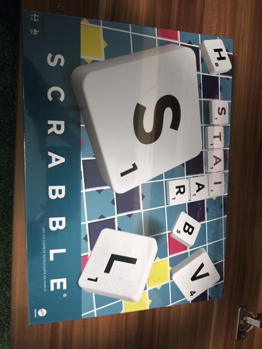 Joc societate Scrabble