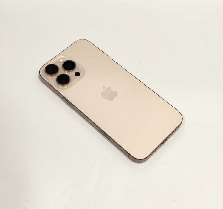 iPhone 16 Pro Max / 100% Baterie / 190 Cicluri Baterie / 256 GB