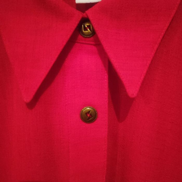 Две блузки офисные