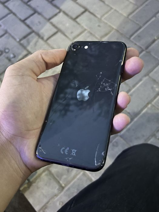 Айфон SE 64gb / без ремонт