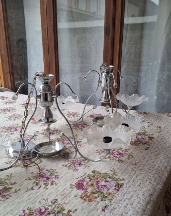 Люстры б/у в гостиную