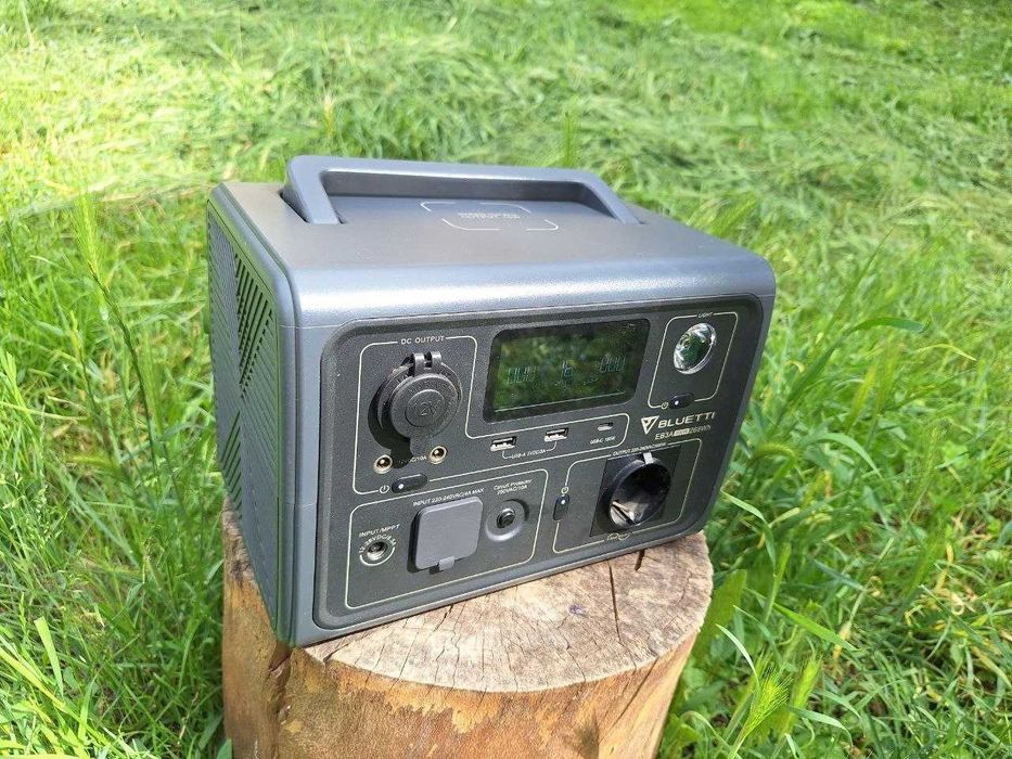 Powerstation BLUETTI EB3A + cutie originala, manuale si toate accesoriile