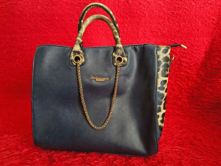 Дамска чанта-еко кожа