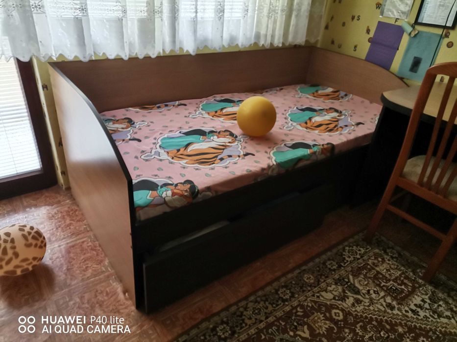 Комплект мебели за детско-юношеска стая