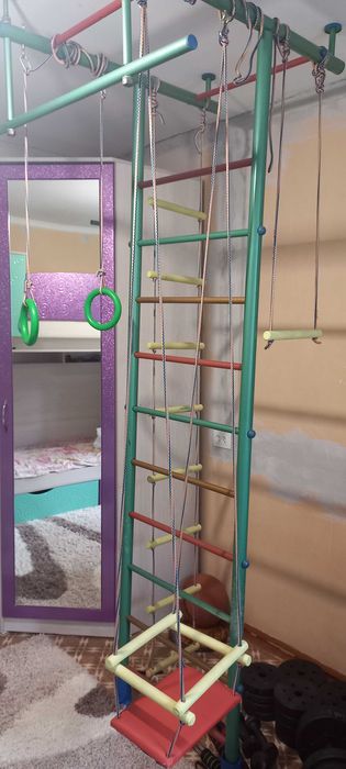 Продаю детский игровой комплекс