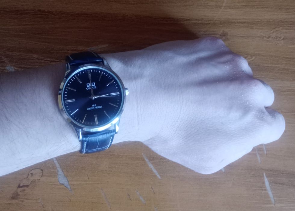 Vand ceas qq stare buna