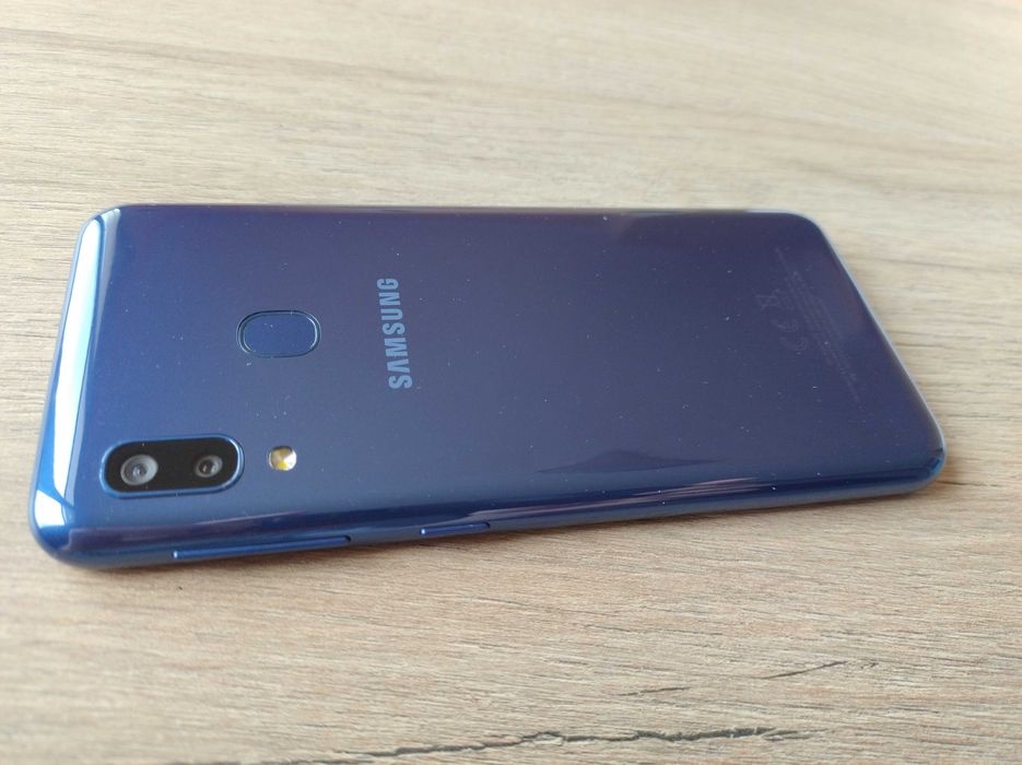 Samsung Galaxy A20