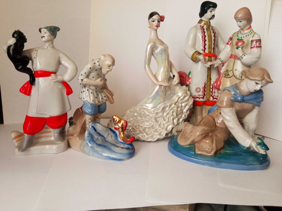 Статуэтки Советские фарфоровые