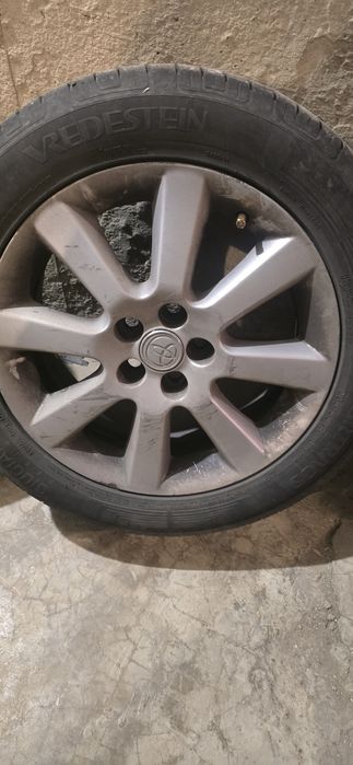 16" лети джанти с летни гуми ТОЙОТА