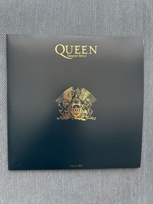 Vinyl Queen Greatest Hits I si II