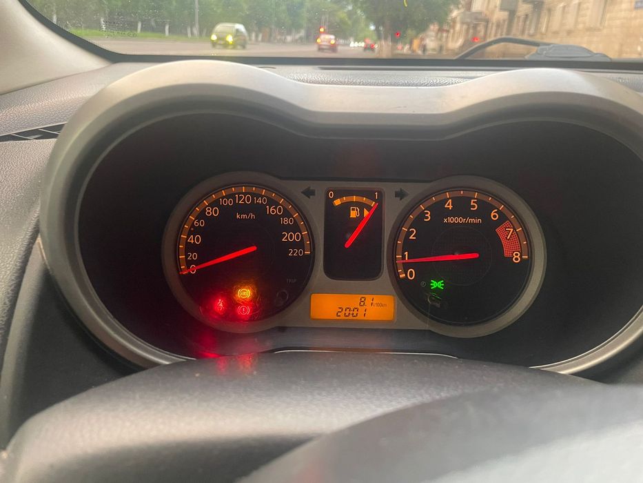 Nissan note e11 2007