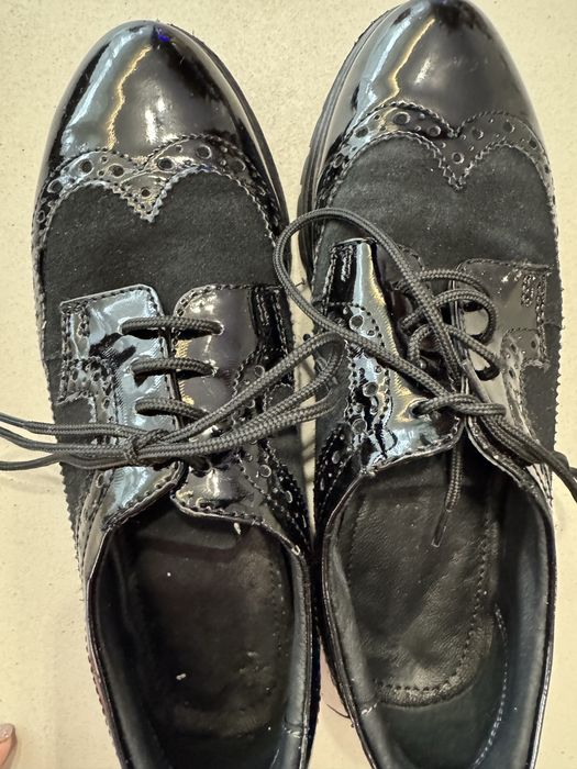 Лоуфъри лак и велур