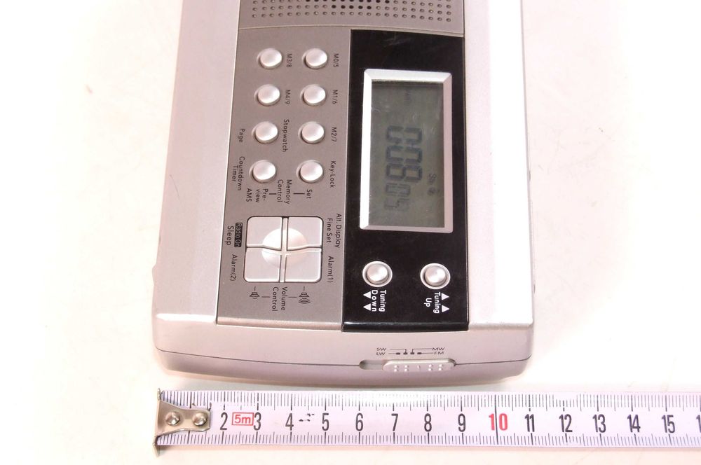 Radio BENCH, 4 lungimi unda, priza-baterii, Made in Germany, ca NOU