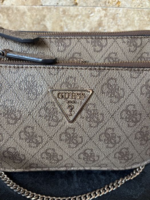 Дамска чатна GUESS