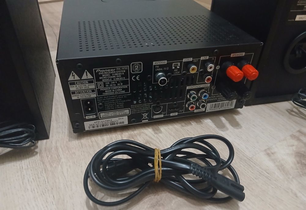 DVD аудио система Pioneer USB HDMI CD FM Aux с тонколони X-HM30V