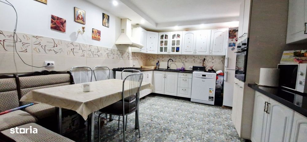 Casă individuală spațioasă | Bragadiru | P+1+Pod 2016