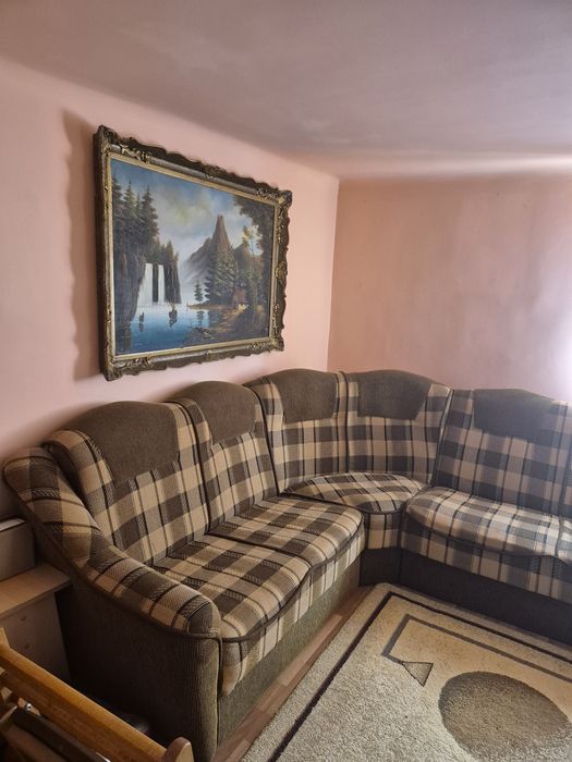 Vând casă complet mobilată,  în Sângeru,  județul Prahova.