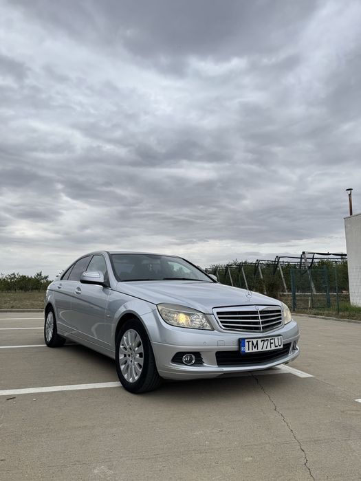 MERCEDES-BENZ C-Class 0 — imagine 3